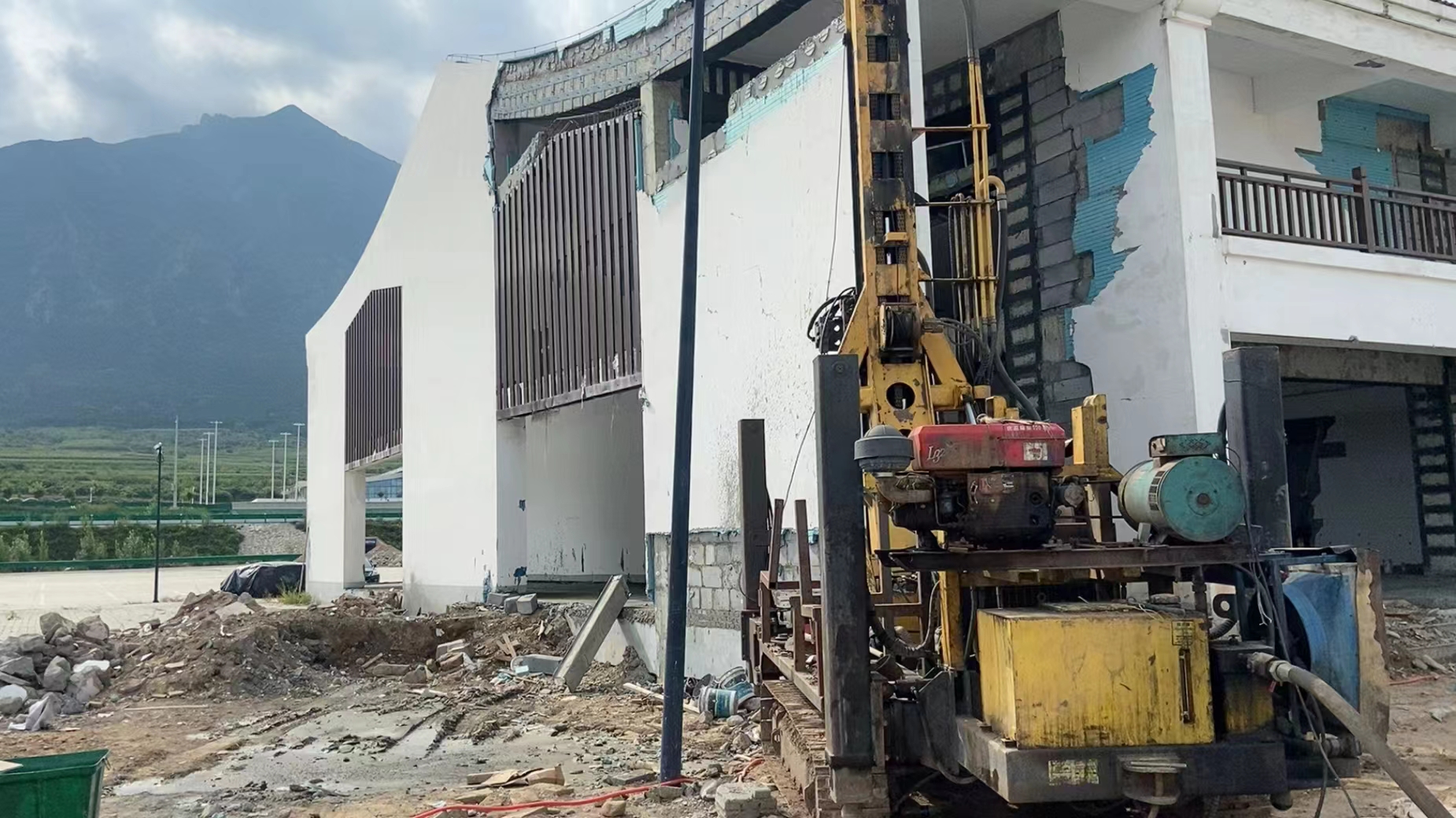 任县自建房地基下沉如何加固处理